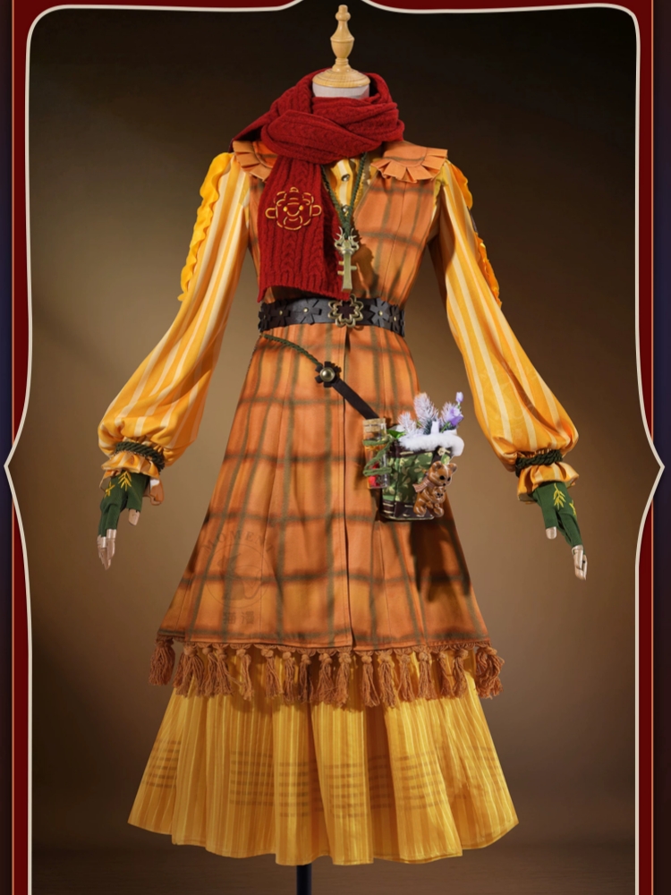 Gardener Cosplay Costume Game  - Winter Clothing Game recension och pris