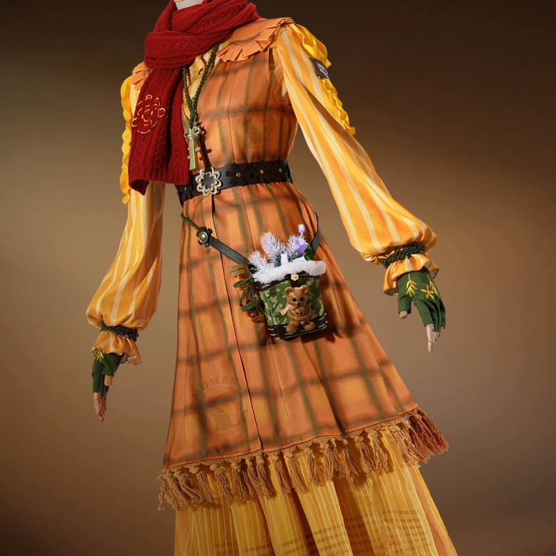 Gardener Cosplay Costume Game  - Winter Clothing Game recension och pris
